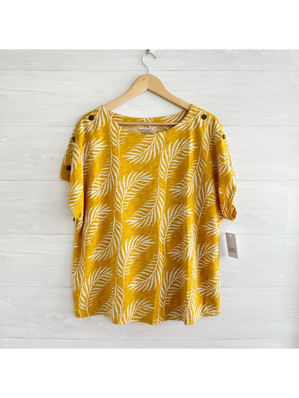 NWT Croft & Barrow Yellow Palm Leaf Button Sleeve Cotton Blend Top XXL